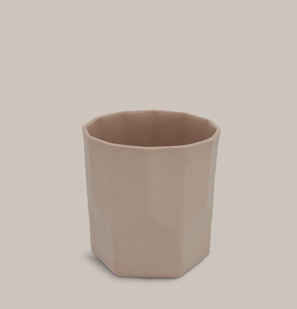 Number 3 : Popular - Two Cups | Camel